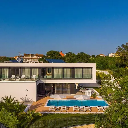 Eleven Holiday home *