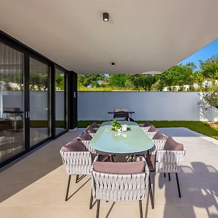 Ferienhaus Eleven *
